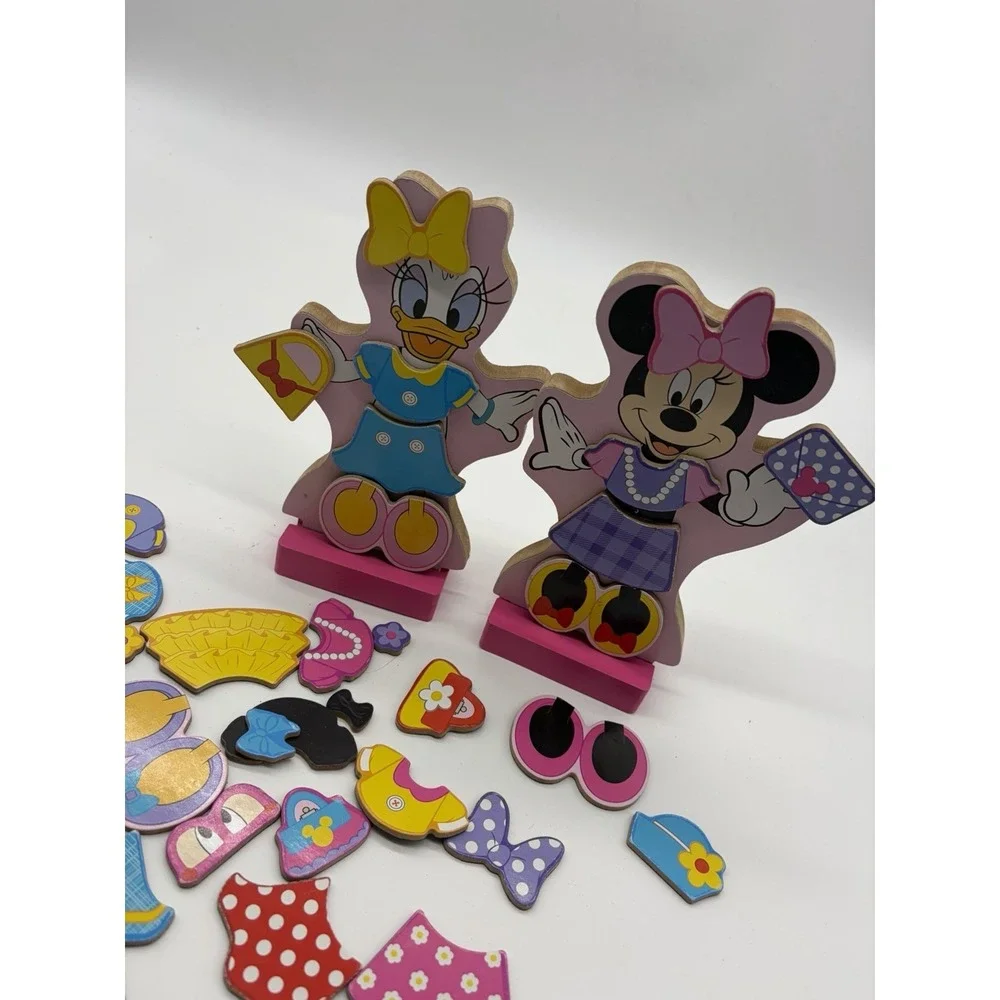 Disney Melissa And Doug Magnetic Mini‎ And Daisy Dress Up Kit